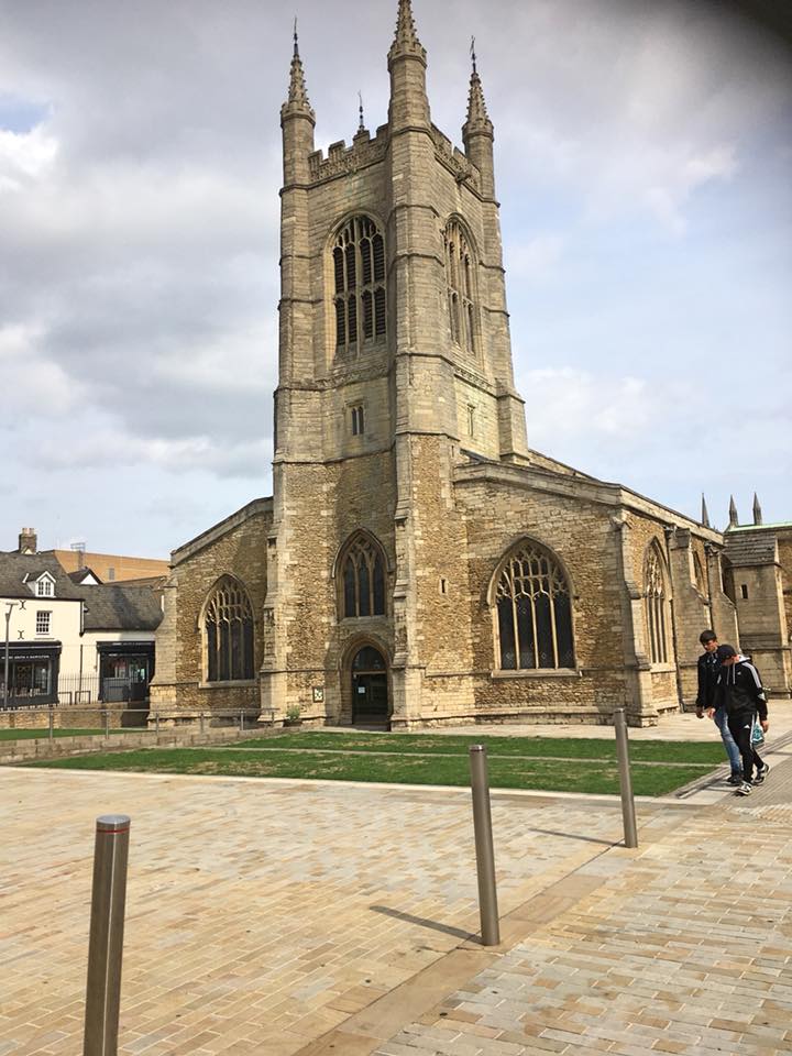 This image has an empty alt attribute; its file name is 39931055_10156033143777496_4646677683923582976_n.jpg